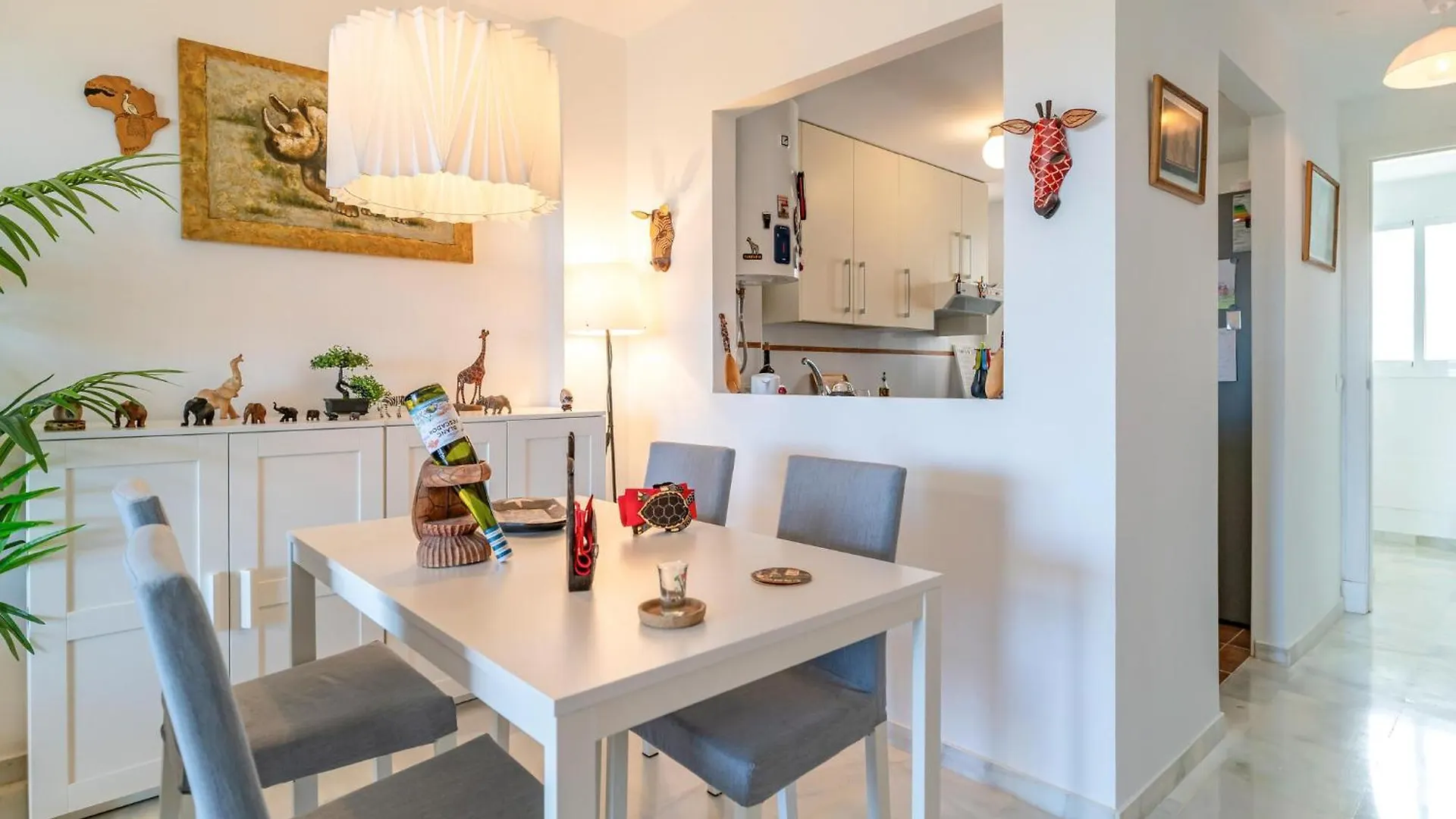 Amazing Apartment In Casares Costa Bahia de Casares 0*,  西班牙